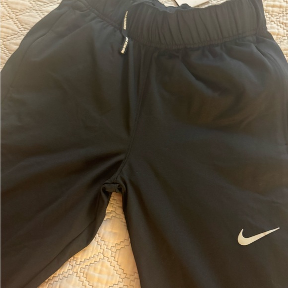 NIKE Women's Therma-FIT Essential Running Pants - Picture 10 of 14